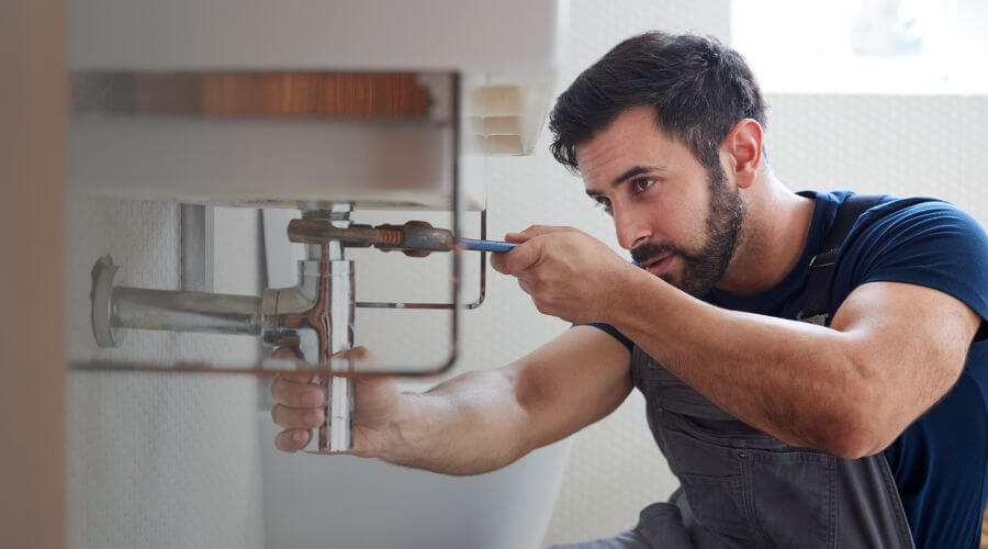 Sink faucet installation in Curtis, AR